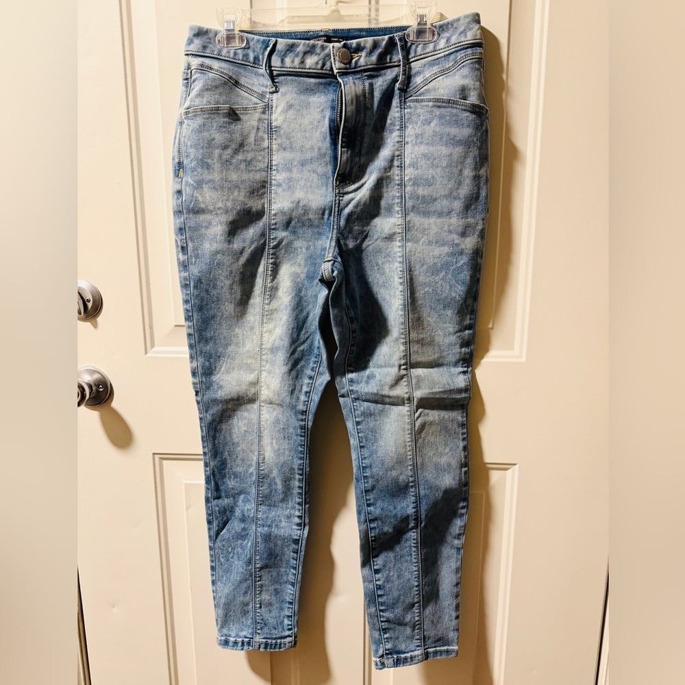 Simply Vera Vera Wang Light Blue Skinny Jeans - Picture 7 of 7